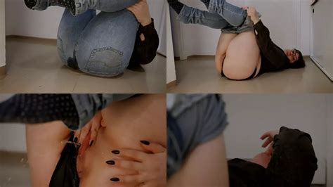 Rubbing My Pussy While I Pee On The Floor Analsee