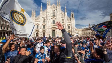 L Inter Vince Lo Scudetto 2021 è Campione D Italia Per La Diciannovesima Volta Zhang Si