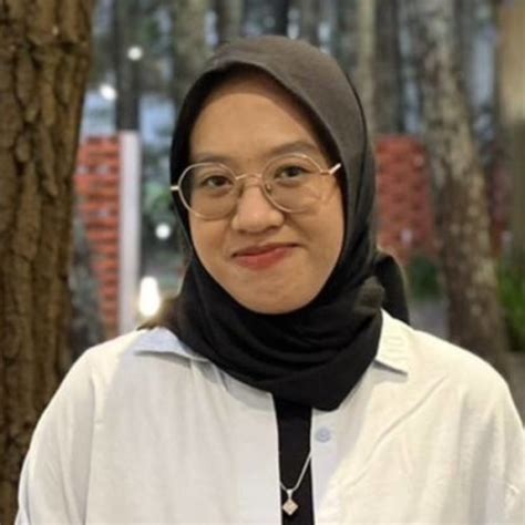 Nabila Guru Matematika Rp Jam