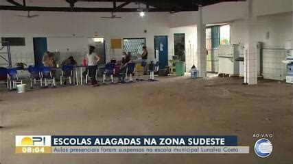 Escola municipal de Teresina adia início das aulas após unidade ficar