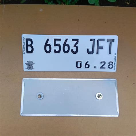 Jual Plat Nomor Motor Putih Lipat Baut Tanam Model Font Baru Baru Dan