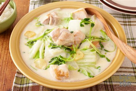 鶏肉と白菜・豆苗のクリーム煮の献立（副菜：きゅうりのラー油漬け、副菜：帆立のねぎ塩焼き）｜献立・メニュー｜【味の素パーク】たべる楽しさを、もっと。