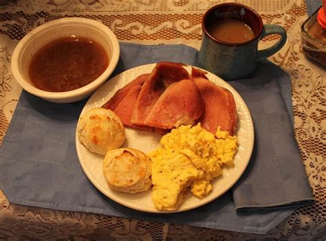 Country Ham And Red Eye Gravy Recipe Red Eye Gravy Homemade Gravy Recipe Country Ham