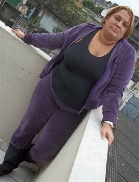 Rita mature à forte poitrine qui s ennuie pour belle rencontre à Toulon Rencontres Rondes