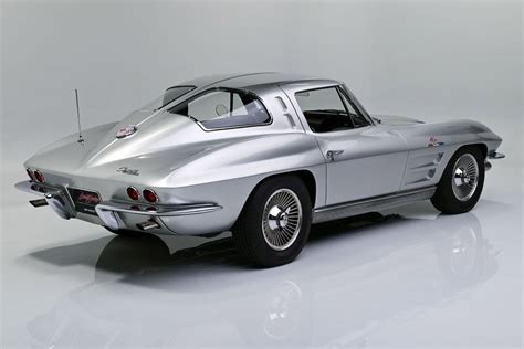 1963 Chevrolet Corvette Z06 Split Window Coupe Uncrate