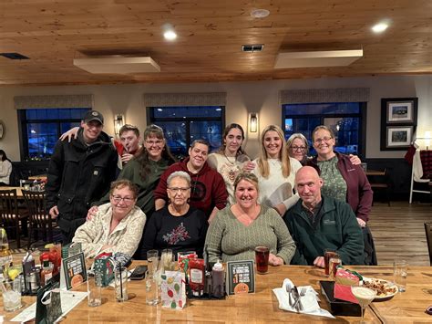 GatwickParking247 - We are providing Best And Cheap Airport Parking