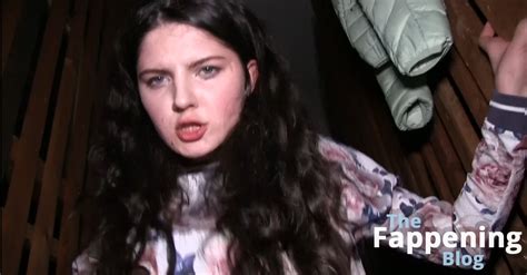 Public Agent Nude Leaks Photo TheFappening