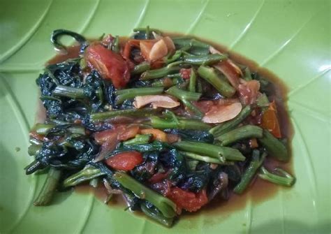 Resep Tumis Kangkung Ala Resto Oleh Nur Ekayanti Cookpad