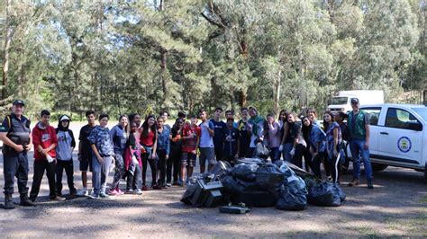 Sec De Meio Ambiente E Alunos Da Bar O Realizam Mutir O De Limpeza