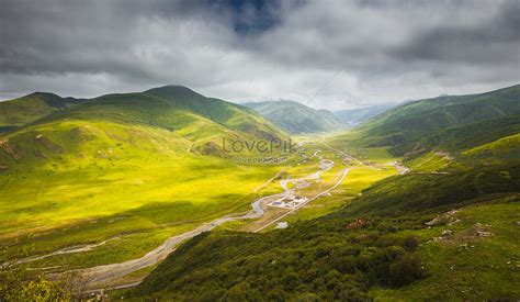 Plateau Landscape Picture And HD Photos | Free Download On Lovepik