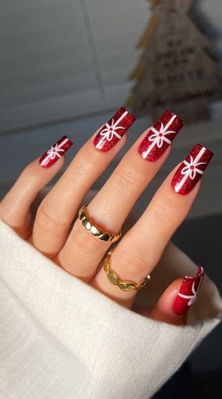 20 Festive Red Christmas Nail Designs 1 Fab Mood Wedding Color