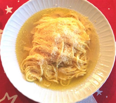 Mangiaconrosa Tagliolini In Brodo Di Pollo