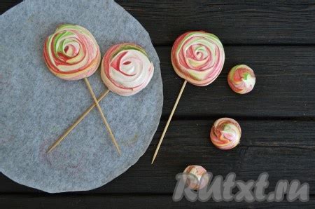 Цветные меренги на палочках: 16 фото в рецепте