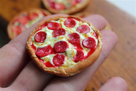 The Adventures Of Arcly And Elo Pizza Recipe Mini Style