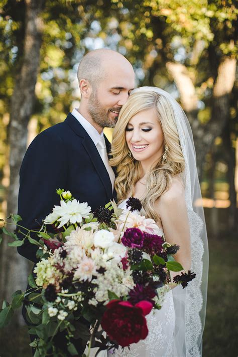 Rachel Lamb And Joshua Browns Romantic Fall Dfw Wedding