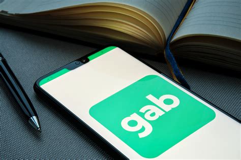 Pennsylvania gubernatorial candidate stirs controversy after giving