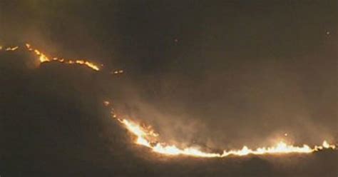 250 Acres Brush Fire Contained In Palmdale Cbs Los Angeles