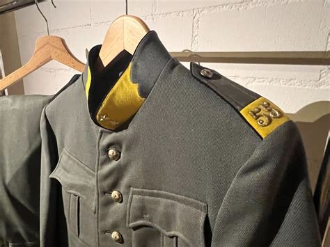 Uniform Schweizer Armee Ordonnanz Kavallerie Kaufen Auf Ricardo