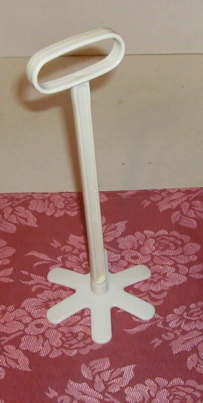 Rubbermaid Plastic Whip Daisy Design Quick And Easy To Use Easy To Clean Utensil