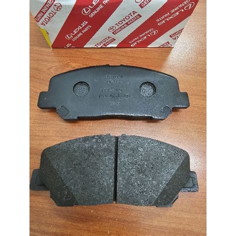 TOYOTA GENUINE FRONT DISC PADS 04465 28520 FOR ALPHARD ESTIMA ACR50