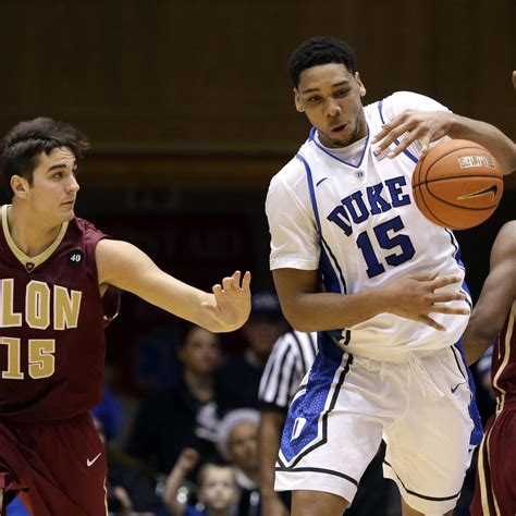 UConn And Xavier Clash In Epic Men's Basketball Rivalry