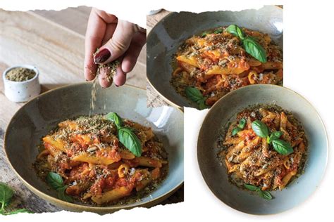 Penne With Tomato Sauce And Hot Zaatar The Good Thymes