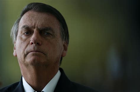 Bolsonaro Diz A Jornal Americano Que Volta Ao Brasil Em Março E Admite