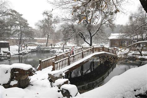 河北承德：避暑山庄雪景如画 人民图片网