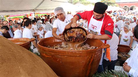 Zapotlán el Grande se prepara para la 8va Feria de la Birria El Suspicaz