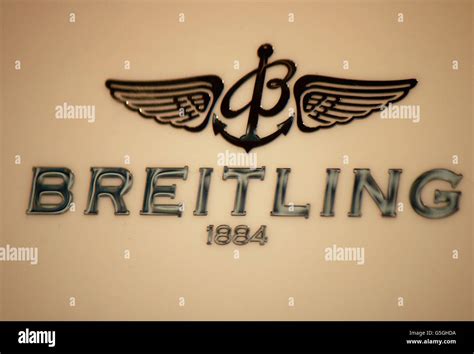 Das Logo Der Marke Breitling Berlin Stock Photo Alamy