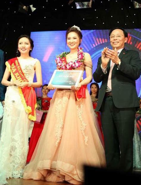 H N Nhi N Nh Hot Girl B O Ch V Ph Ng Anh Tu I Tr Online