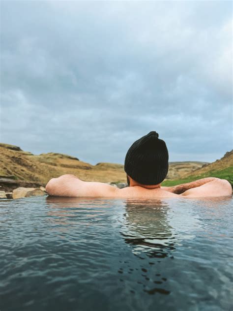 3 Must Visit Iceland Hot Springs