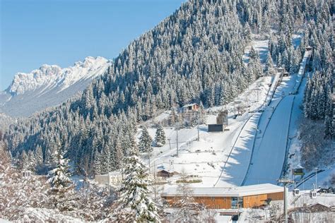 Apt Valle Di Fiemme Sede Di Predazzo Predazzo Val Di Fiemme