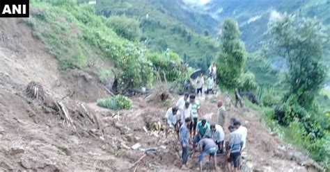 Uttarakhand At Least 3 Dead Several Trapped In Landslide In Tehri Garhwal