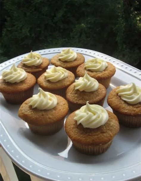 Peach Cobbler Cupcakes Willow Bird Baking