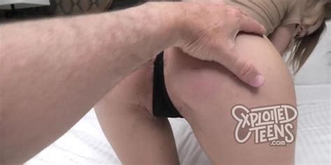 Watch This Yr Old Petite Blonde Making Her First Amateur Porn Tnaflix