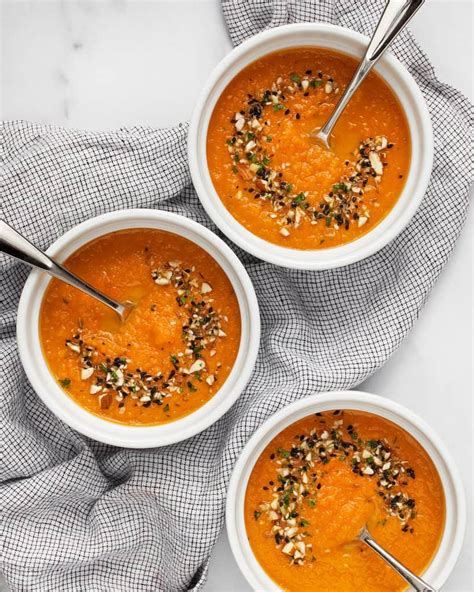 Vegan Carrot Ginger Soup with Almond Dukkah | Last Ingredient