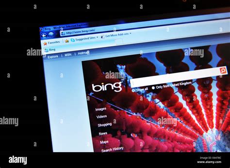 Bing Search Engine Website Hi Res Stock Photography And Images Alamy