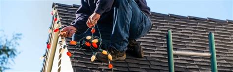 Getting Ready For The Holidays Here S How To Safely Decorate Your Roof