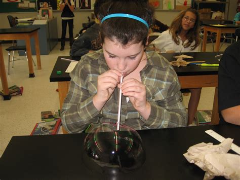 Mr. Williams 6th Grade Science Blog: Bubbles!