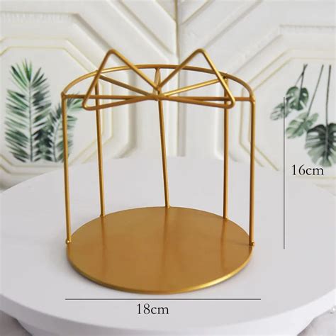 Металлическая корзина для цветов Любовь позолоченный Геометрическая ...