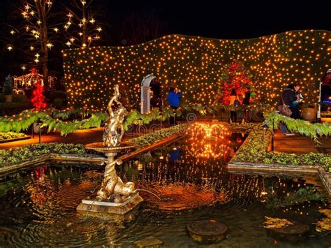 Christmas Illumination in the Butchart Gardens Editorial Photography ...