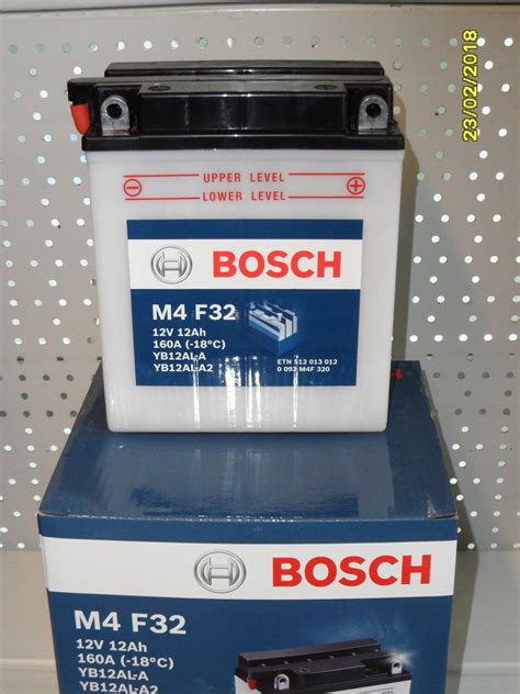 Мотоциклетный аккумулятор Bosch 0092M4F320 ,12V 16A/h 0 092 M4F 320 ...