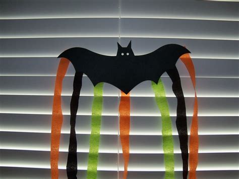 I Craft: Kid's Bat Craft