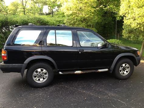 Find Used 1998 Nissan Pathfinder SE Sport Utility 4 Door 3 3L In