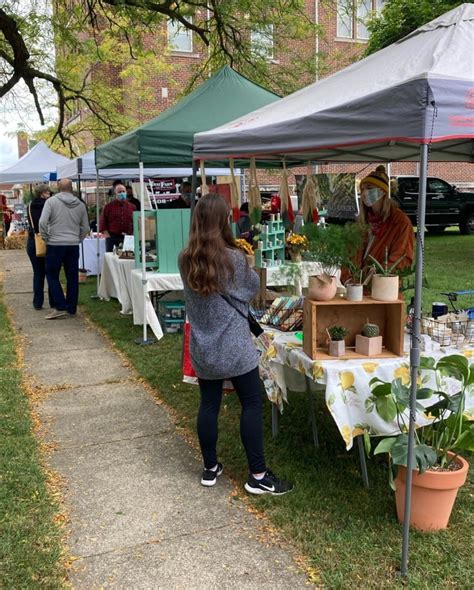 The Cream of the Crop: Columbus' Can't-Miss Farmers Markets