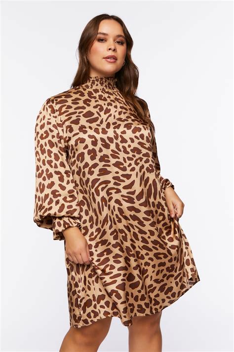 Plus Size Leopard Print Mini Dress