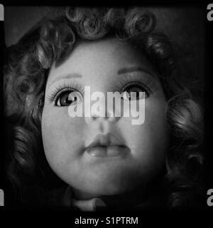 Creepy doll face Stock Photo - Alamy