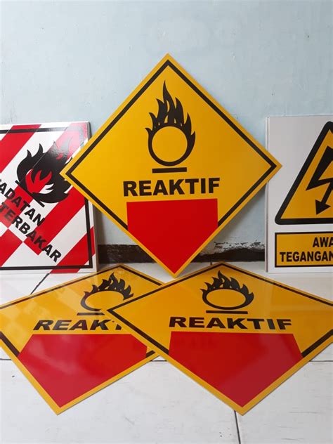 Safety Sign Reaktif Pt Dunia Cakrawala