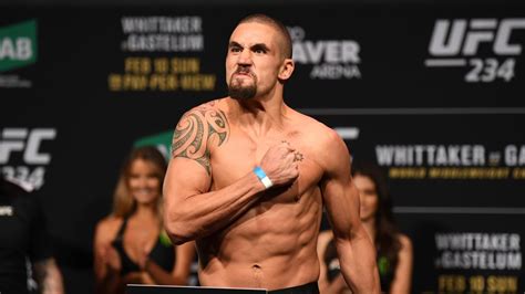 UFC 234: Robert Whittaker injury, world roasts Melbourne fight card ...